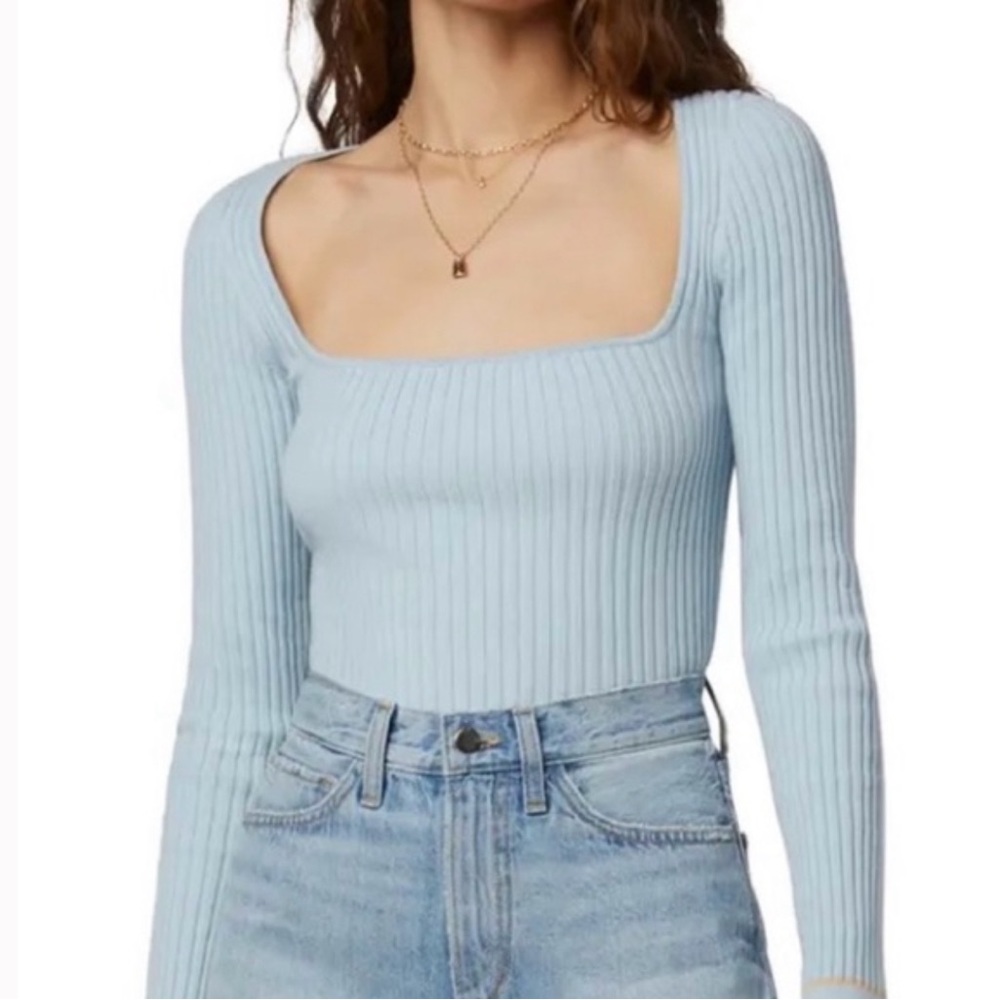 Square neck ribbed stretchy sweater